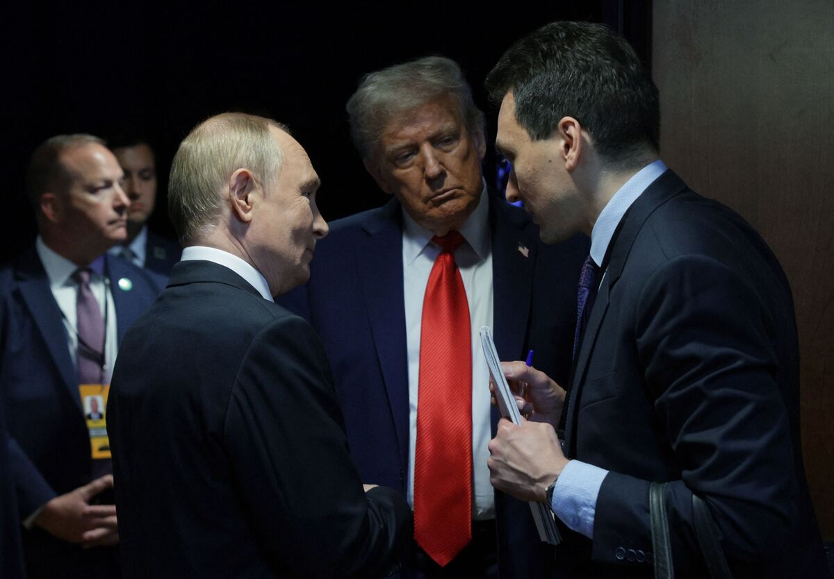 day after summit putin alaska,